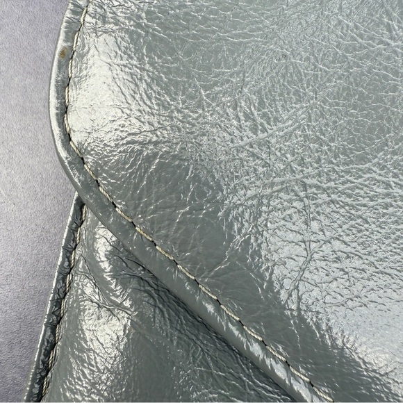 Vintage 1980s Grey Leather Stitched Clutch with Magnetic Closure - Picture 8 of 16